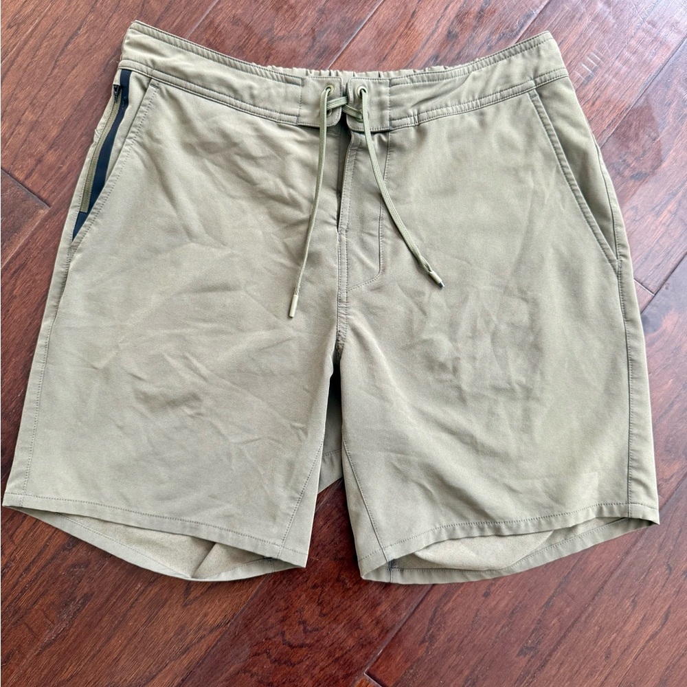 Ten thousand foundation shorts medium unlined 7”